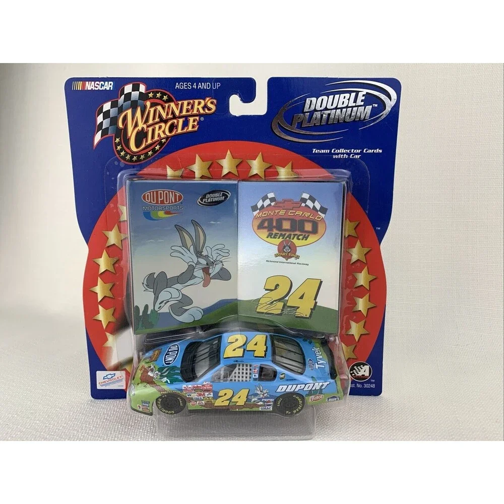 Jeff Gordon #24 Dupont Looney Tunes Monte Carlo 1:43 ‎ Winners Circle Car Nascar
